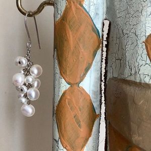 Iridese by Tiffany genuine pearl cluster earrings